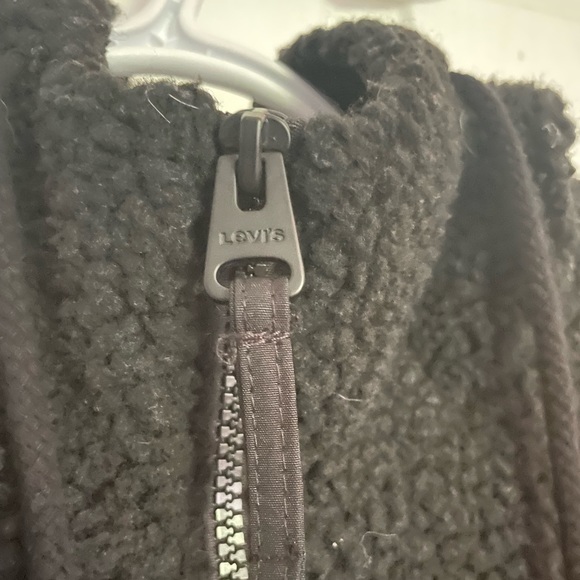 Levi’s fluffy half zip - Picture 6 of 11